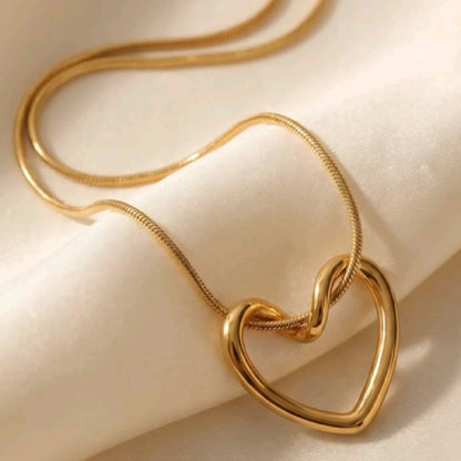 Heart Pendant Necklace
