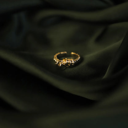 Cubic Zirconia Solitaire Pure Metal Ring
