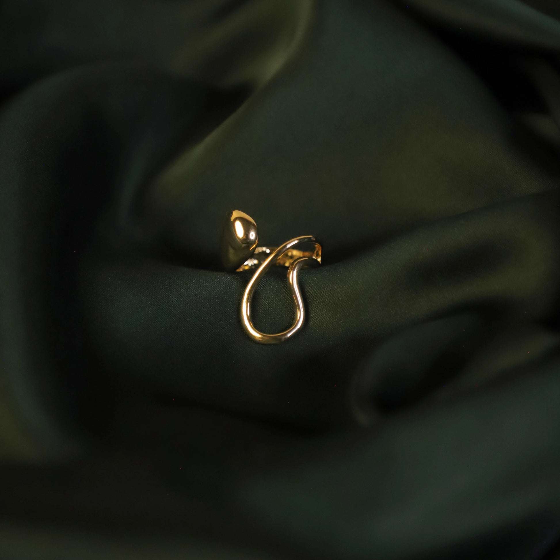 Minimalist Signet Pure Metal Ring