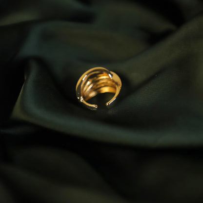 Classic Dome Pure Metal Ring side view